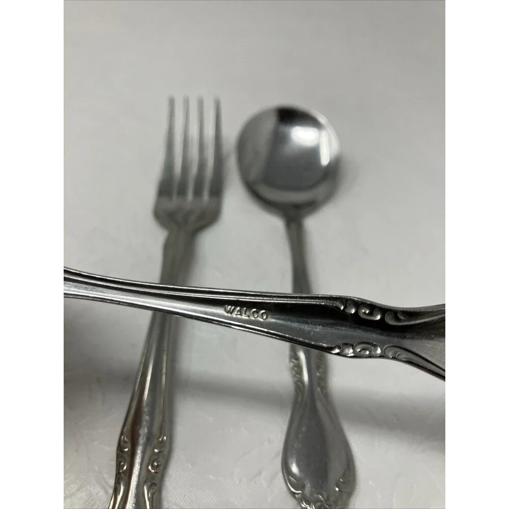 WALCO ILLUSTRA Dinner Fork & 2 Round Bowl Soup Gumbo Spoons Stainless